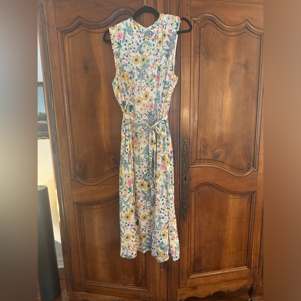 Boden dress, flattering. Size 12